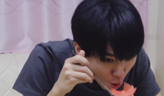 娱乐圈吃瓜王俊凯是谁