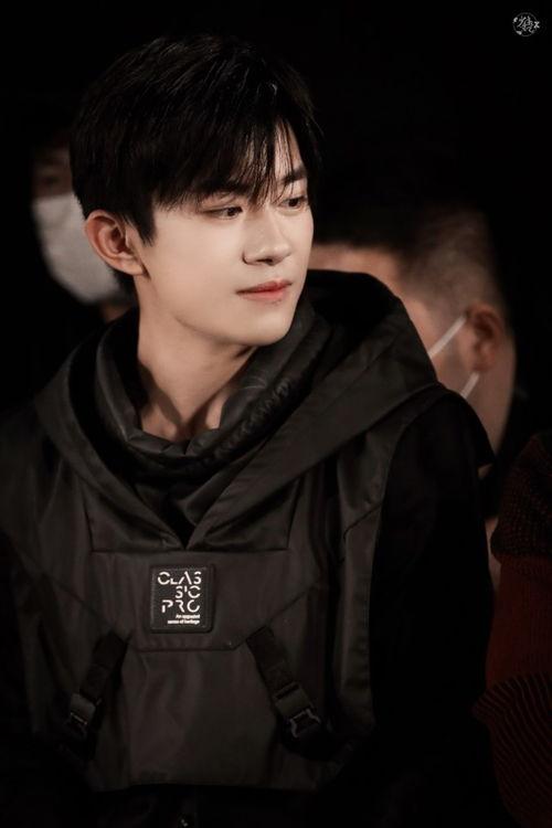 娱乐圈吃瓜爆料贺峻霖